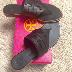 Tory Burch Sandles like new